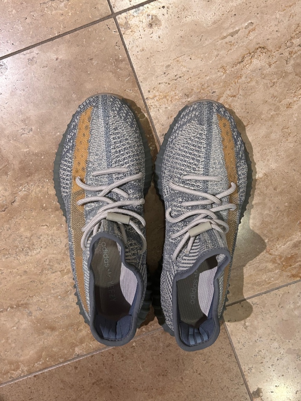 Adidas Yeezy Boost 350 V2